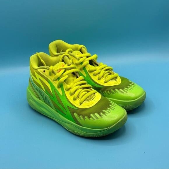 Puma Green Sneakers with Textured Upper and Thick Sole - Picture 4 of 4